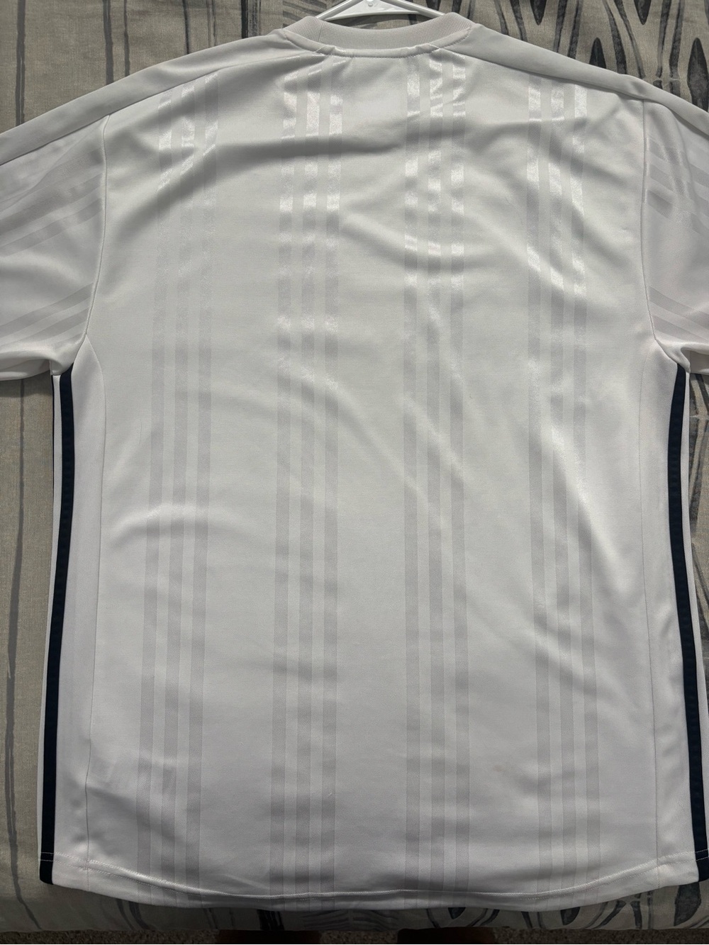 Adidas Originals 3 STRIPES Jacquard Jersey CE1641 White - Picture 8 of 9